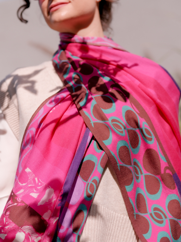 Meta Scarves